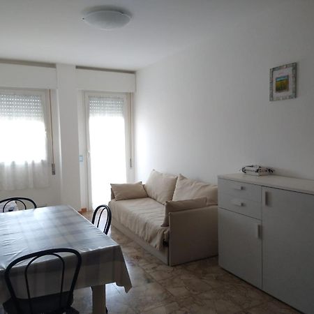 Comodo Appartamento A Pochi Metri Dal Mare Bibione Ngoại thất bức ảnh